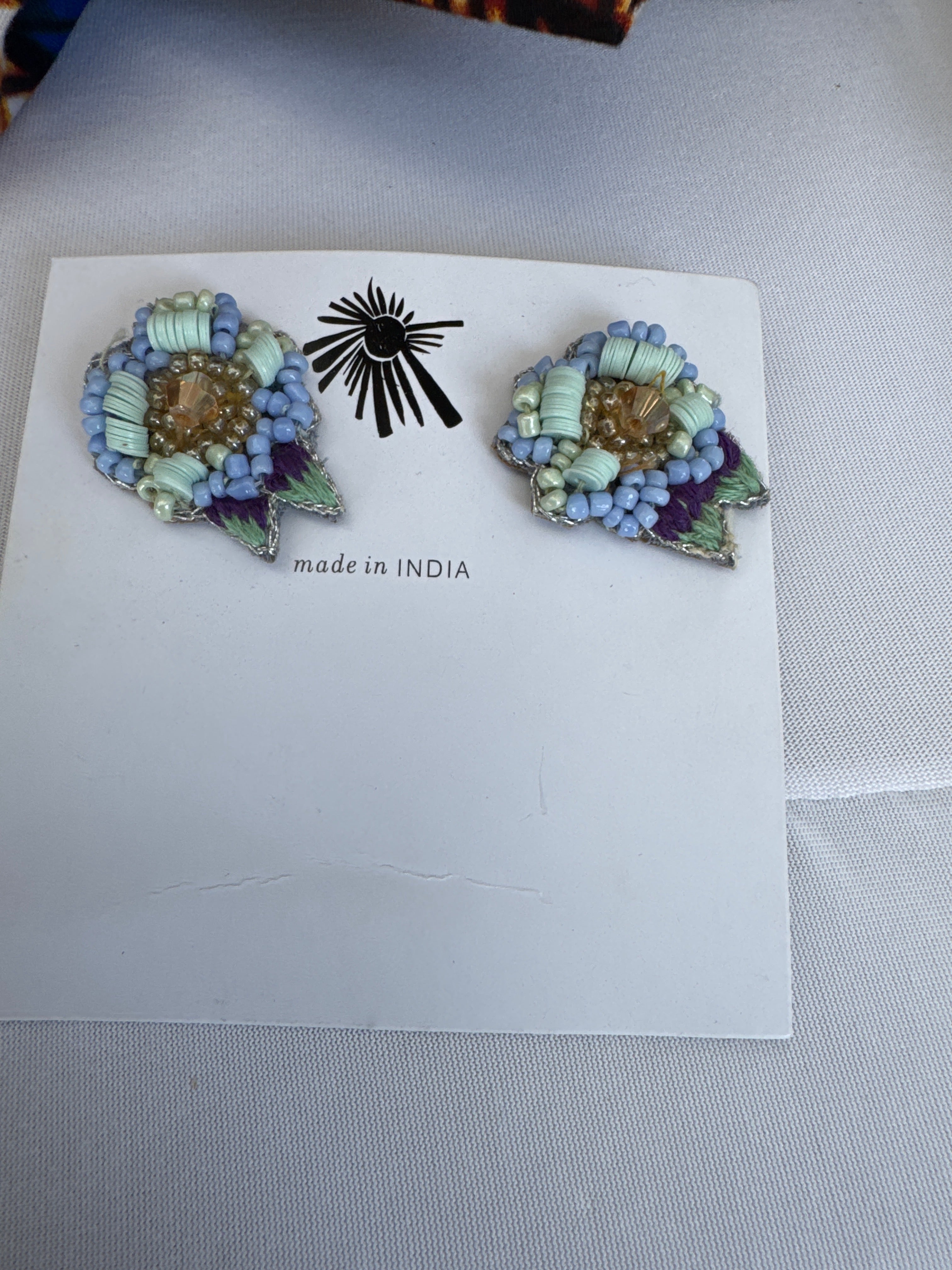Beaded floral earring