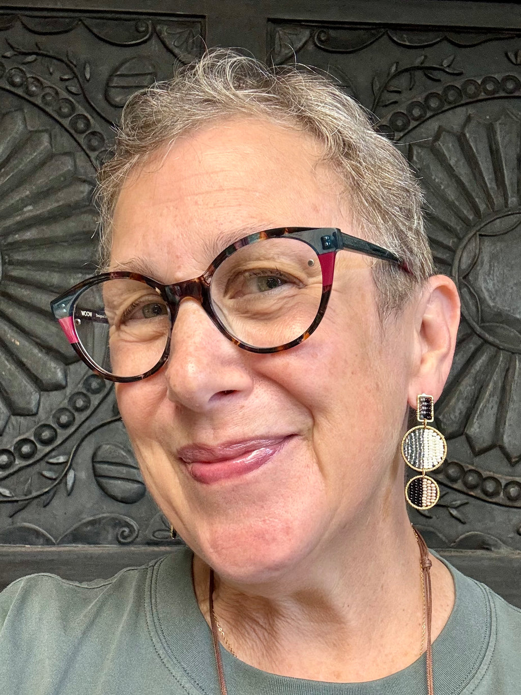 Mod Block Earrings: Taupe