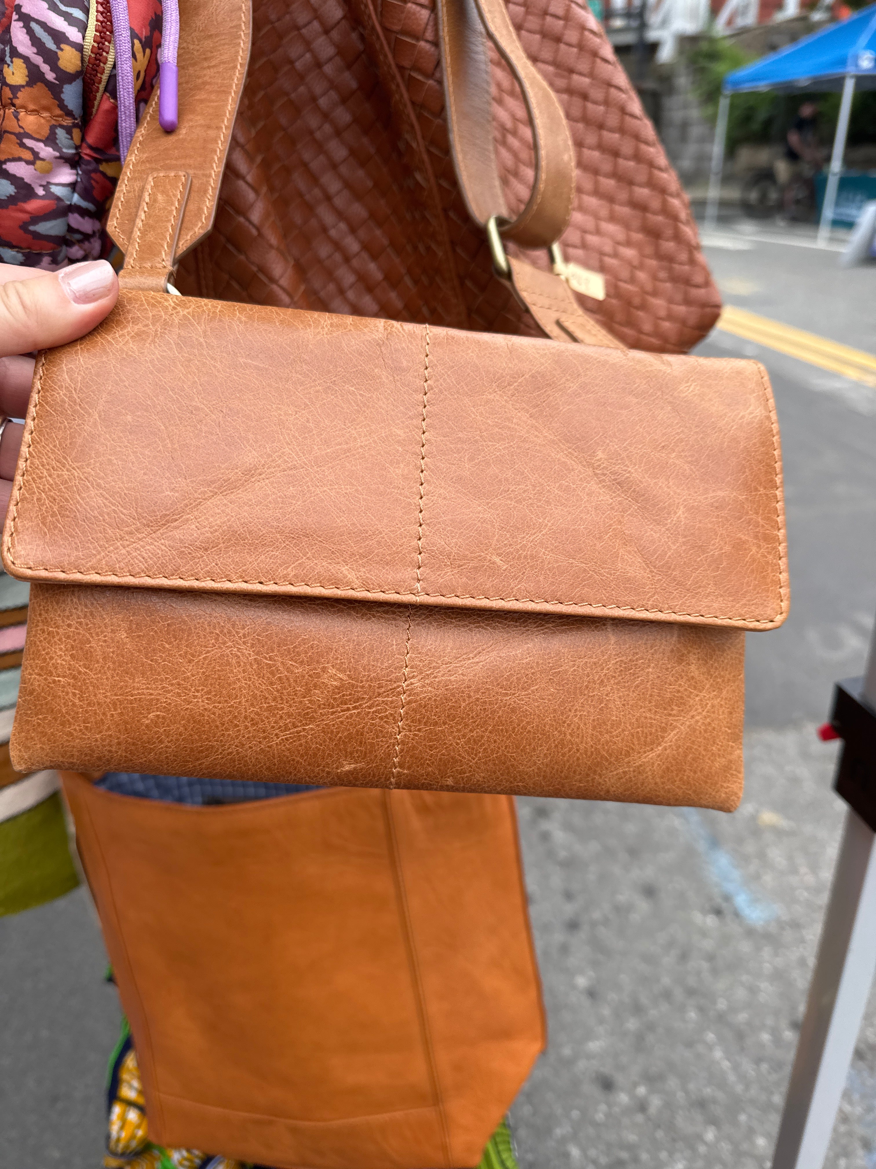 Quilted crossbody wallet