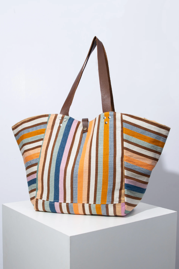 Sun-kissed tote